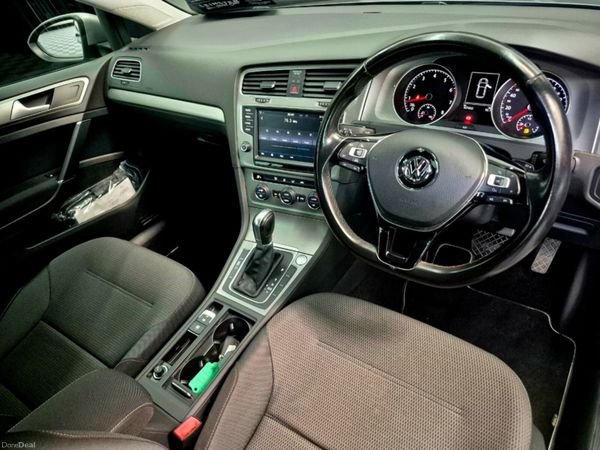 💥2017 Volkswagen Golf💥(AUTO+Warranty) 393563130