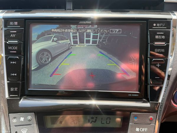 131 Toyota Prius Hybrid 393564224