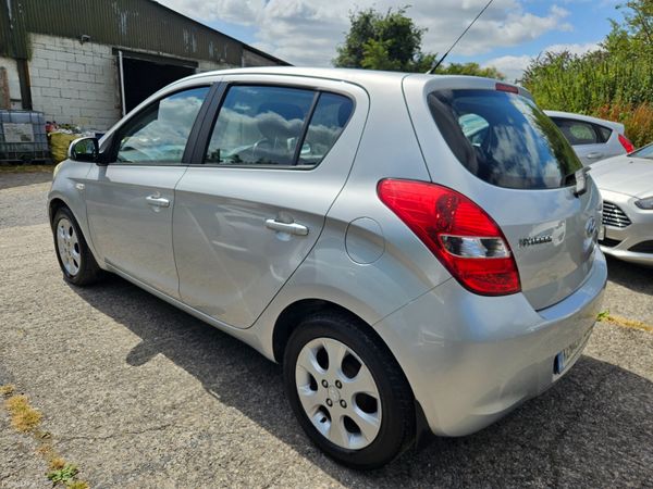 Hyundai i20 2010 1.2cc 5 door low mileage 393568110
