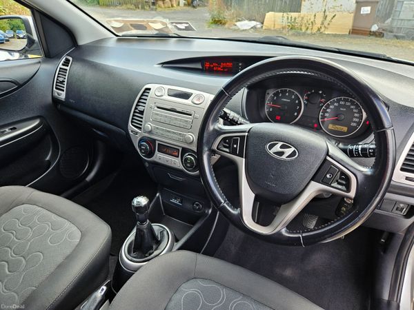 Hyundai i20 2010 1.2cc 5 door low mileage 393569290