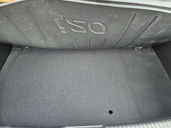 Hyundai i20 2010 1.2cc 5 door low mileage 393569312