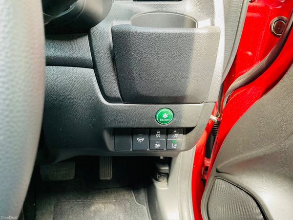 2019 Honda Fit 1.5 Petrol Hybrid  Auto (50K Miles) 393581370