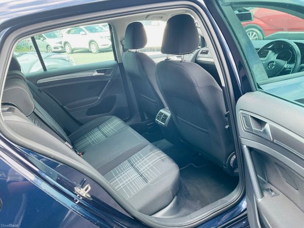Volkswagen GOLF 2015 Automatic  16K miles only 393584828