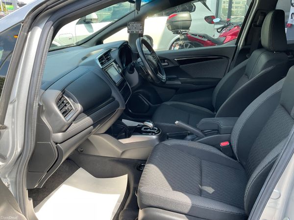 2017 Honda Fit 1.5 Petrol Hybrid Auto,52K Miles 393586358