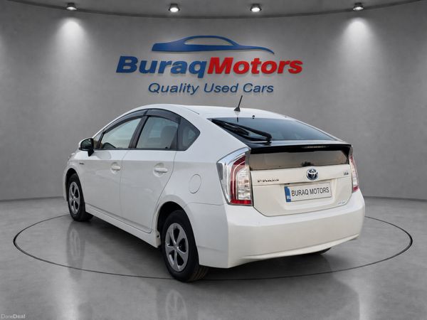 Toyota Prius 1.8L Hybrid | Auto | Self-Charing 393645568