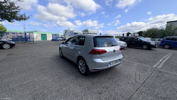 Volkswagen Golf 1.4TSI Auto 2017 393646268