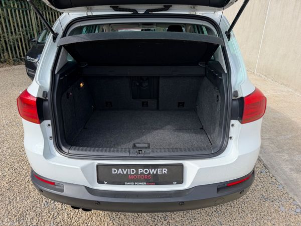 Vw Tiguan Life 141 2.0 TDI 393650436