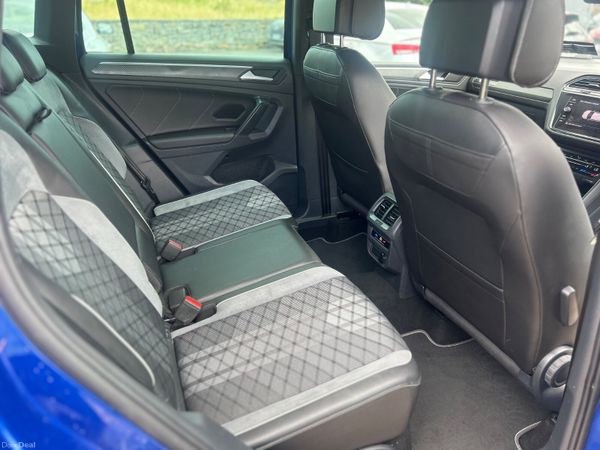 Volkswagen Tiguan R line 393662752
