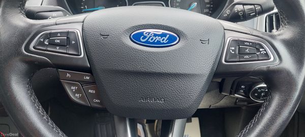 Ford Focus 2016 393666200