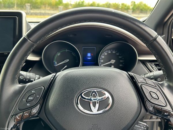 TOYOTA CHR 2019, 1.8 HYBRID AUTO LOW KMS HIGH SPEC 393682310