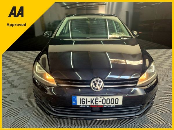 🚗 Volkswagen Golf  – Only 75000km! 🚗 393608596