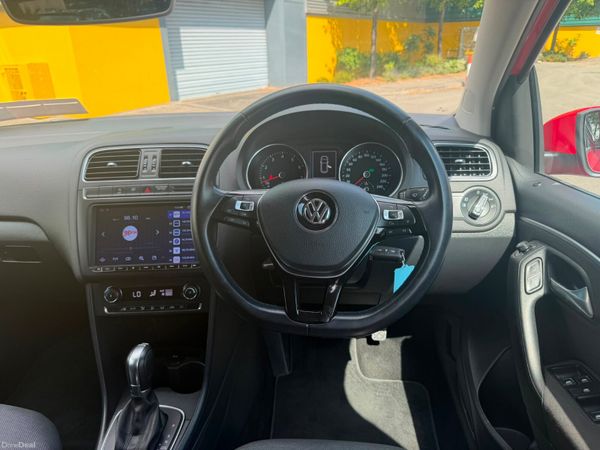 Volkswagen Polo 1.2 TSi DSG Low Kms 393616930