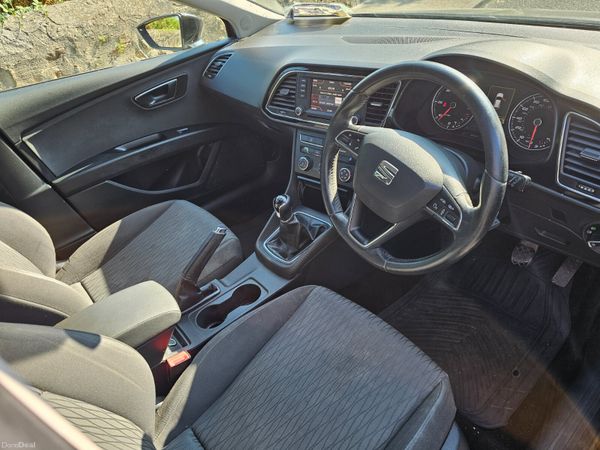 SEAT Leon 2014 1.6TDI 393635008
