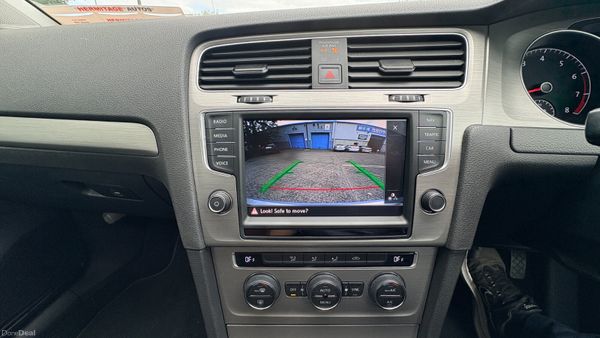 Volkswagen Golf 1.2TSI Auto 2016 393748858