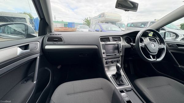 Volkswagen Golf 1.2TSI Auto 2016 393748868