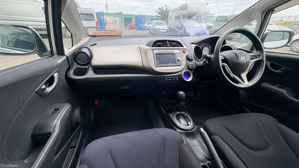 Honda Fit 1.3 Hybrid Petrol 2013 393749092