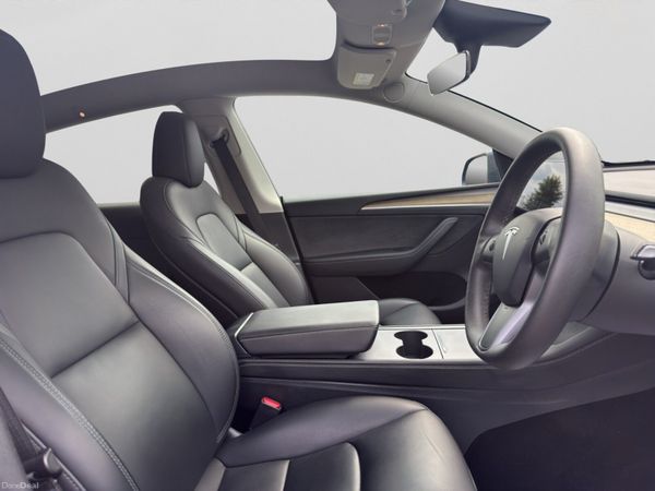 Tesla Model Y AWD Dual Motor Long Range 393762410