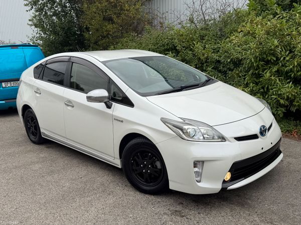 Toyota Prius Self Charging Hybrid 393767466