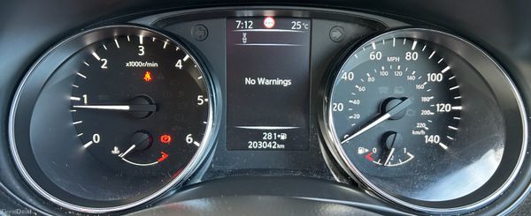 2015 Nissan Qashqai Manual 393769040