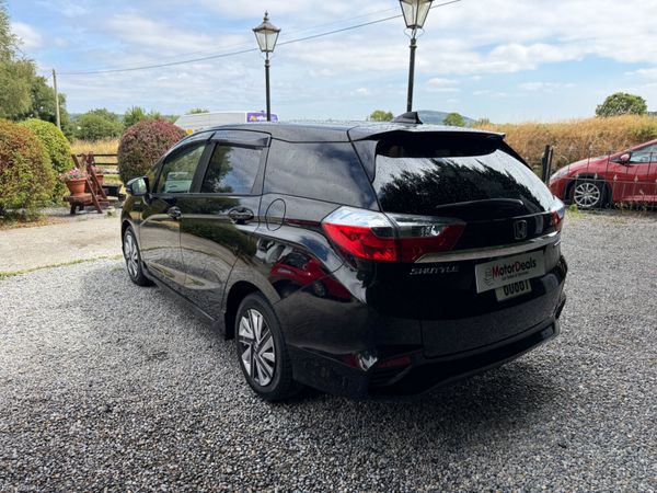 Honda Shuttle 2017 1.5 Petrol Hybrid 393769528