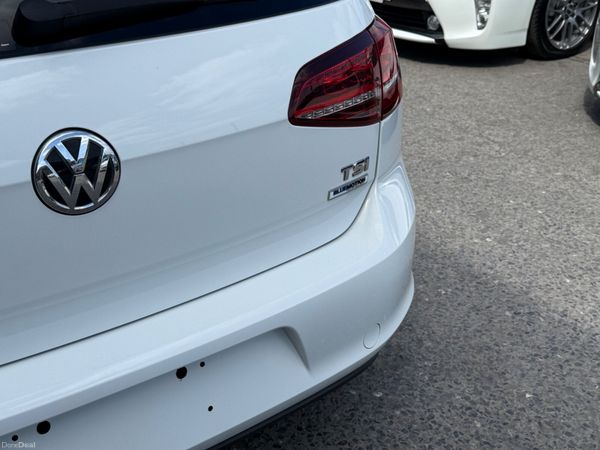 2017 Volkswagen Golf 1.2 TSI Automatic 393774636