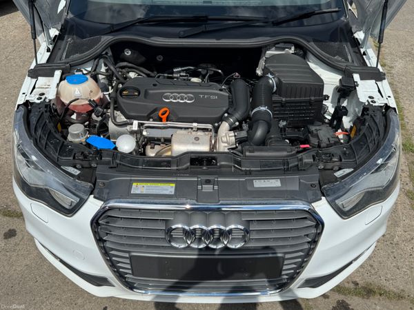 AUDI A1 S-Line 1.4 Auto 52000KM 2013 393781514