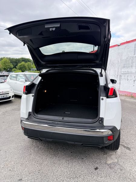 Peugeot 3008 1.2 Petrol AUTO LOW KMS 393784608