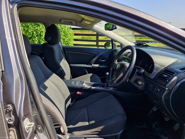 Toyota Avensis 2009 393710820
