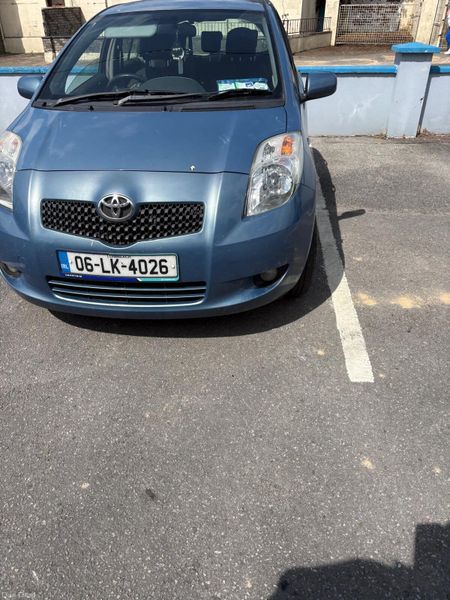 Toyota Yaris 2006 5/27 nct 108kms 393714224