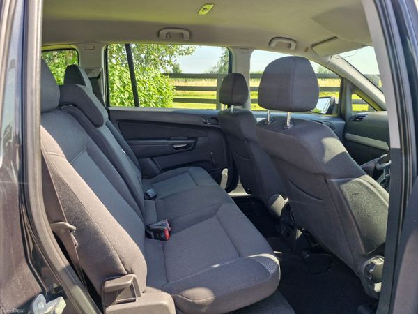 Vauxhall Zafira 2013 393717010
