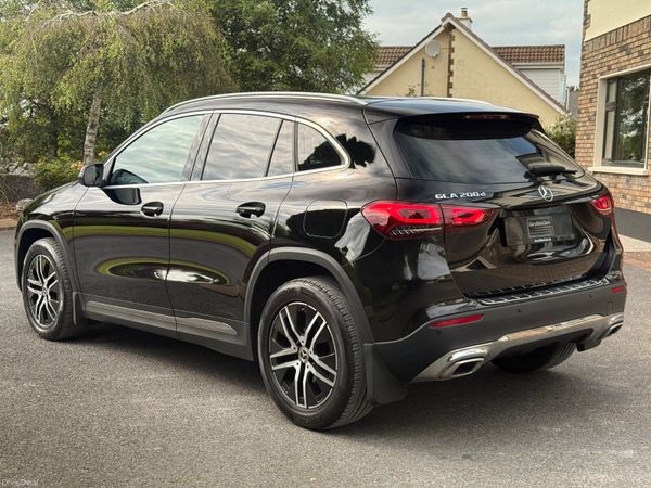 Now Reserved! Stunning 202 Mercedes-Benz GLA200d! 393723666