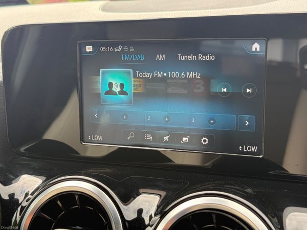 Now Reserved! Stunning 202 Mercedes-Benz GLA200d! 393723680