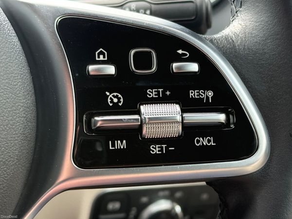 Now Reserved! Stunning 202 Mercedes-Benz GLA200d! 393723684