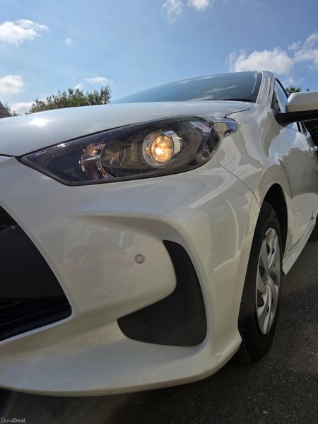 2021  TOYOTA YARIS  1.0 AUTO 393729644