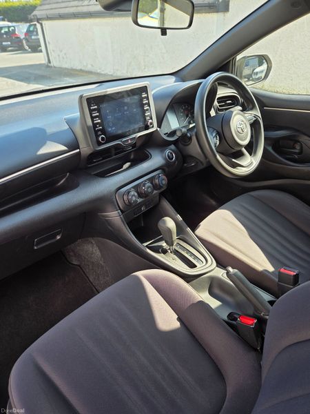 2021  TOYOTA YARIS  1.0 AUTO 393729668
