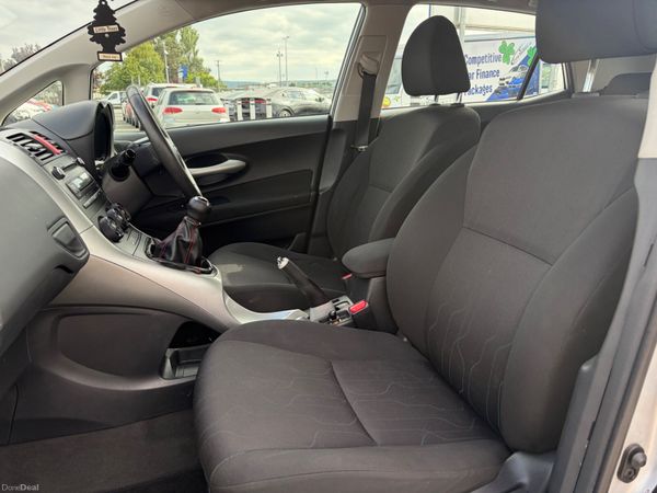 2011 Toyota Auris 1.33 VVT-I Nct 06/27 393732440