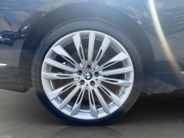 BMW 730d , G11- Full BMW Service history 393852060