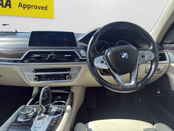 BMW 730d , G11- Full BMW Service history 393852074