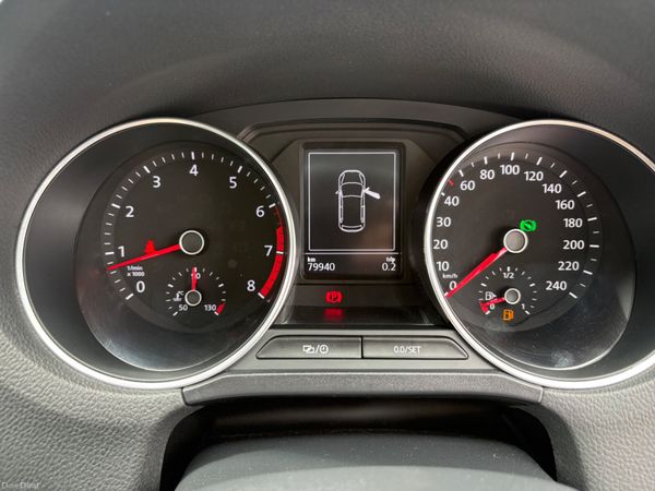2018 Volkswagen polo 1.2 Automatic 393852358