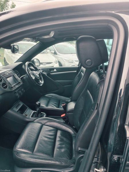 Volkswagen Tiguan 2.0 TDI R-Line 393857686