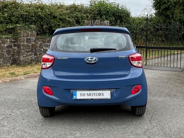 Hyundai i10 1.0 Deluxe 393864316