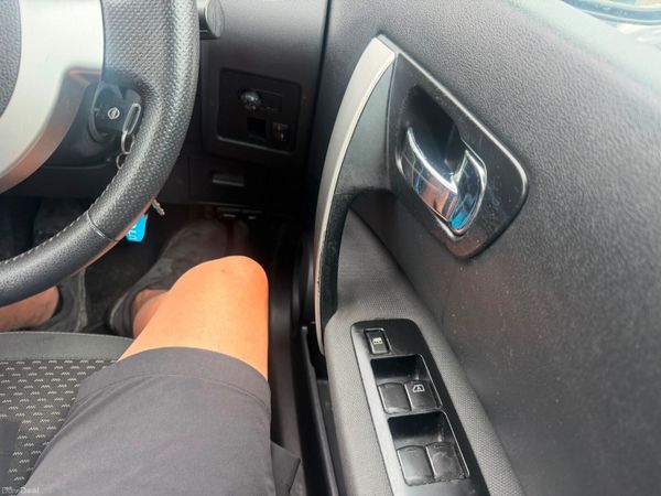 09 Nissan Qashqai  1.5 DCI 393864432