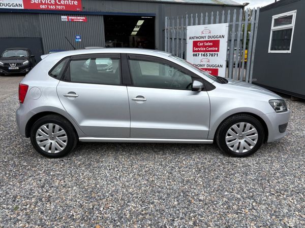 Volkswagen polo 1.2 petrol Automatic 393879240