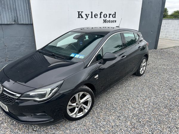 Vauxhall Astra 2016 393890658