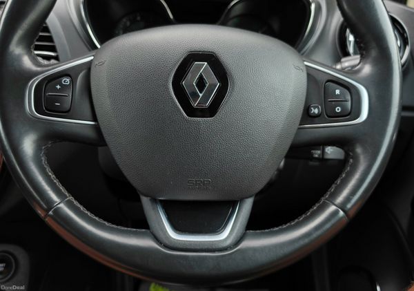 🔥2017 Renault Captur 1.5 Automatic Diesel 393890938