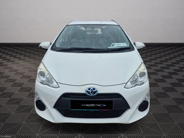 2017 Toyota Aqua 393800408