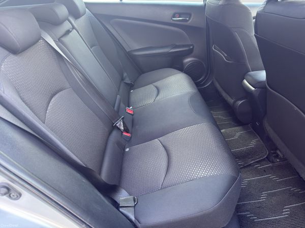 2021 Toyota Prius 1.8 Petrol Hybrid Automatic 393801192