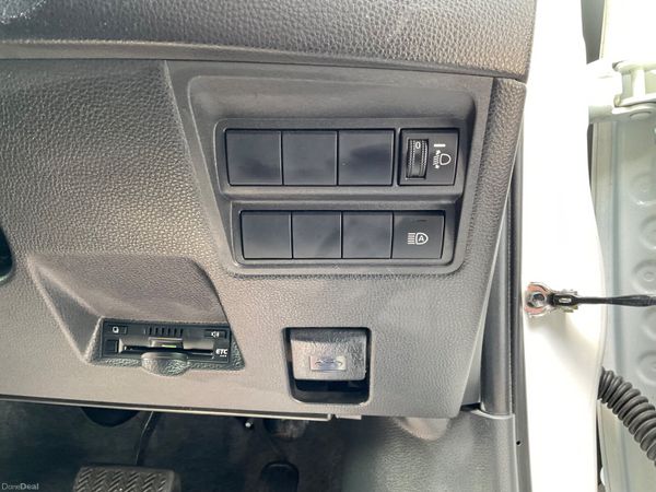 Toyota Yaris 2020 1.0 Automatic 48Kmiles 393809098