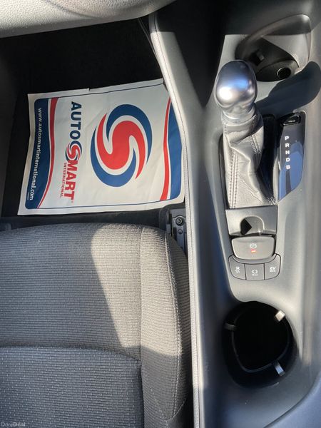 Toyota C-HR 2017 Automatic 49Kmiles 393813902