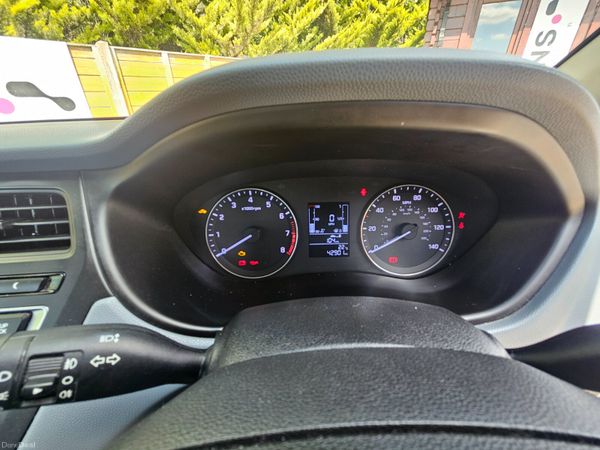 Hyundai i20 2017 1.2 Petrol High Spec Low Mileage 393814868